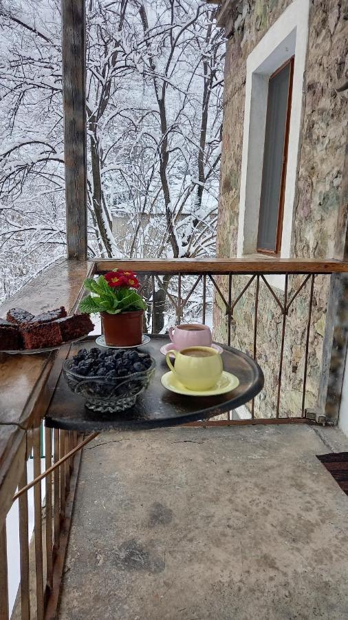 Alex B&B Kapan エクステリア 写真