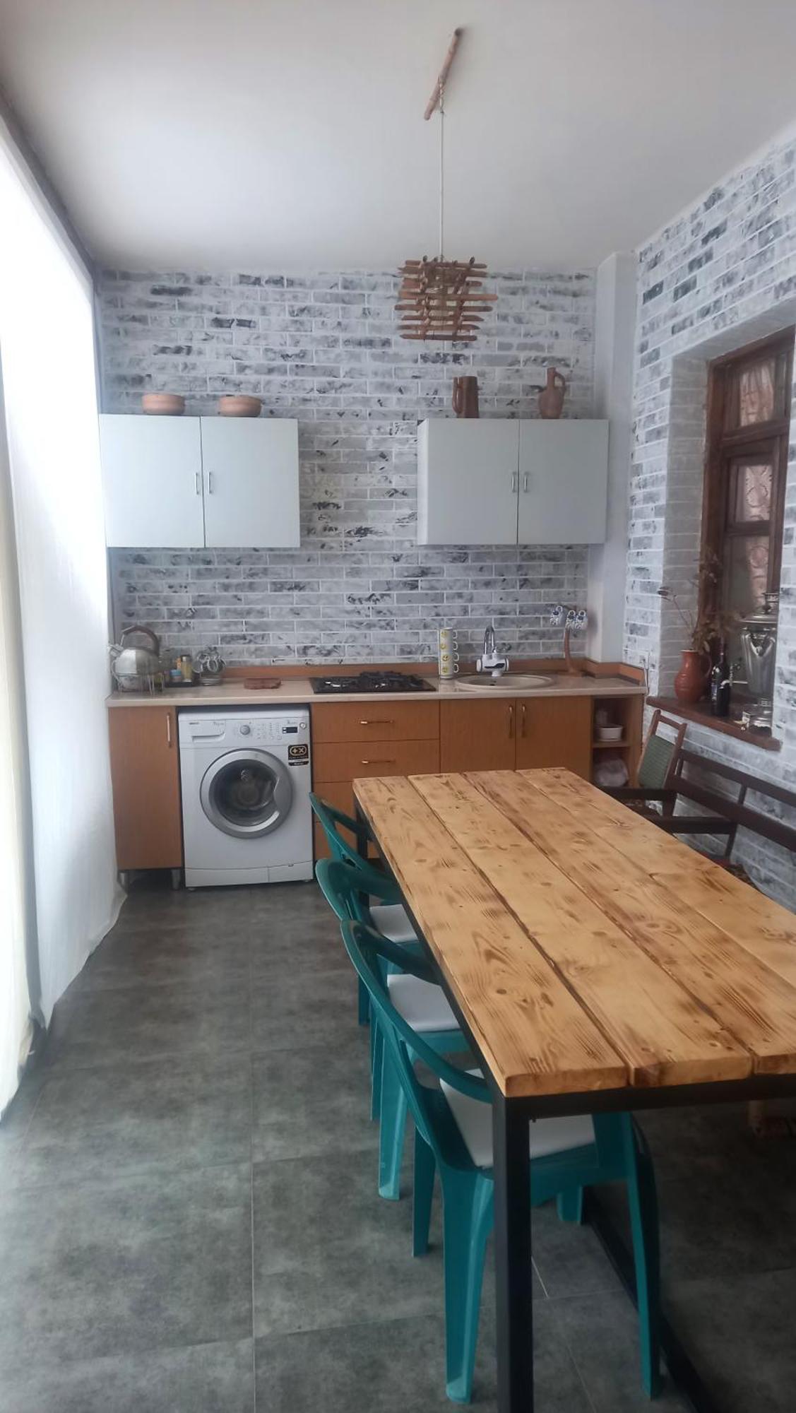 Alex B&B Kapan エクステリア 写真
